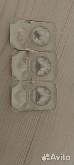 Продам контактные линзы
