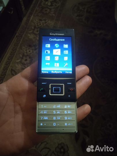 Телефон sony ericsson J20i