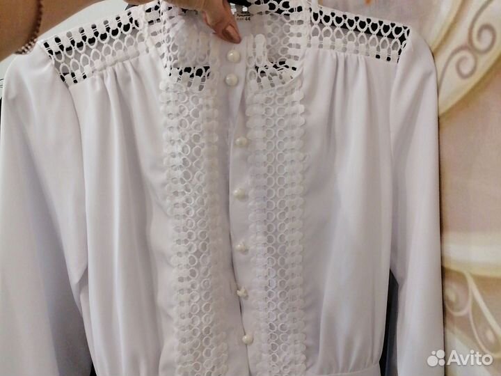 Платье белое