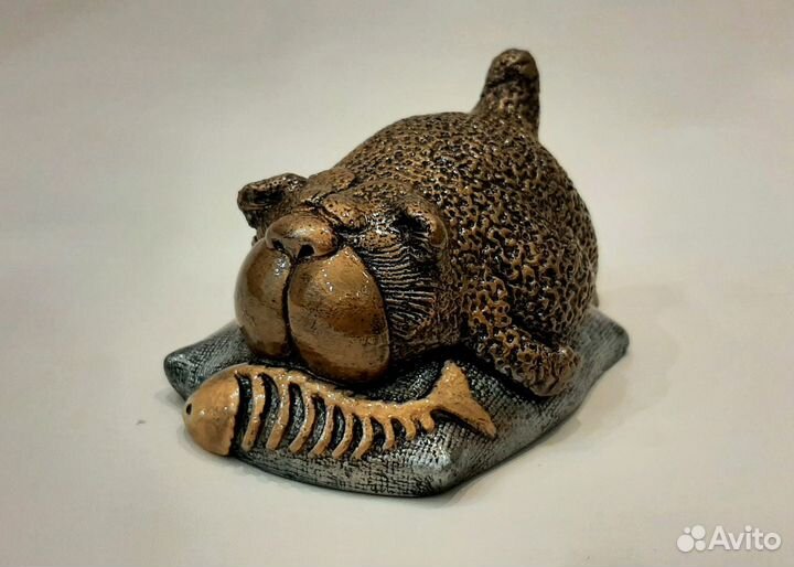 Статуэтка котик-бегемотик, символ достатка