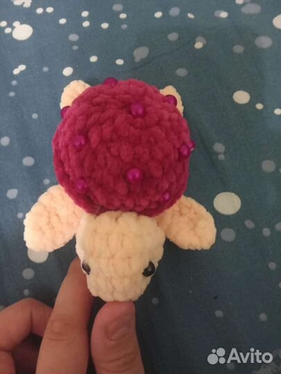 Брелок для рюкзака/сумки/ключей вязаный, подвеска