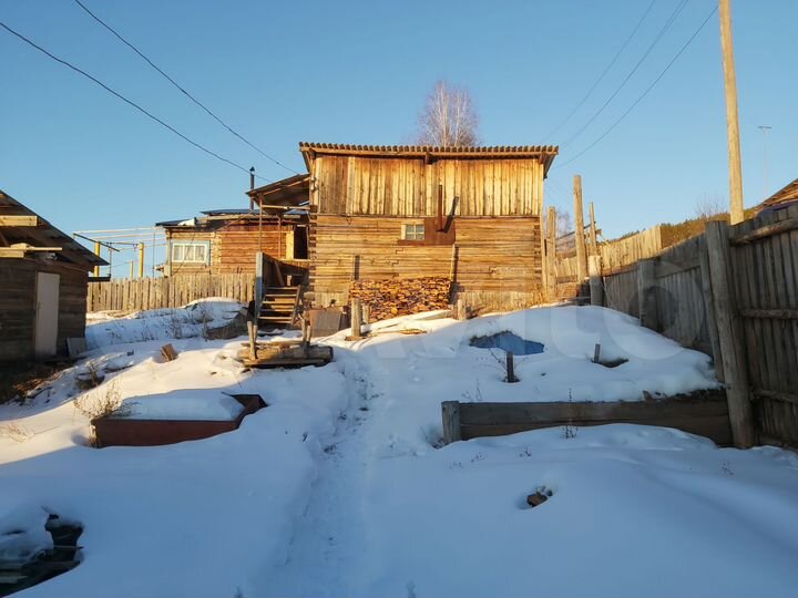 Дом 66,2 м² на участке 10,09 га