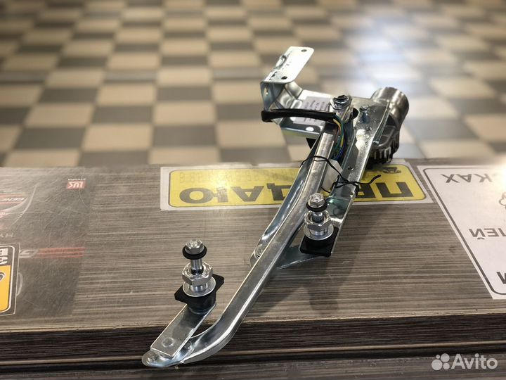 Стеклоочиститель Газель Бизнес в сборе с мотором