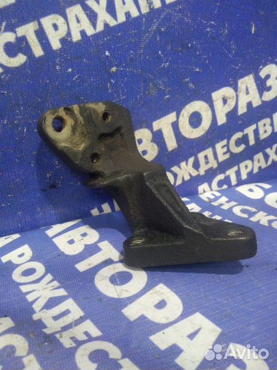 Крепление двигателя Geely Mk седан MR479QA 2011