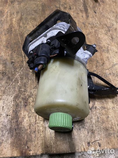 Насос усилителя руля Шкода Фабия