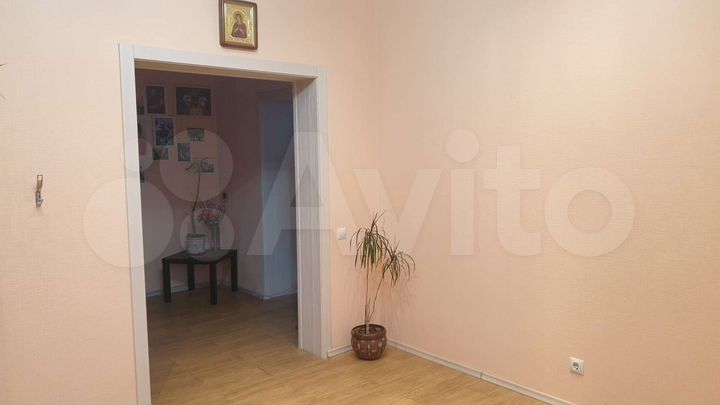 Коттедж 183 м² на участке 12 сот.