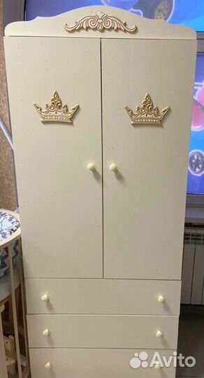 Детский шкаф «Корона». Шкаф для детей