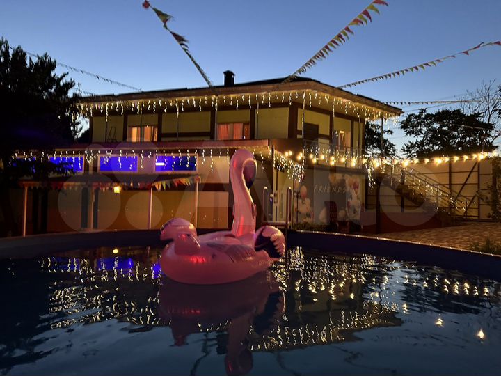 Гостиница, 280 м²