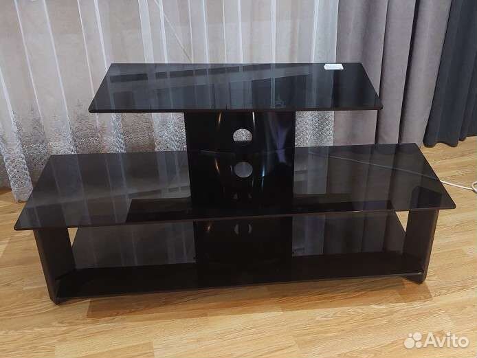Стеклянная тумба под тв