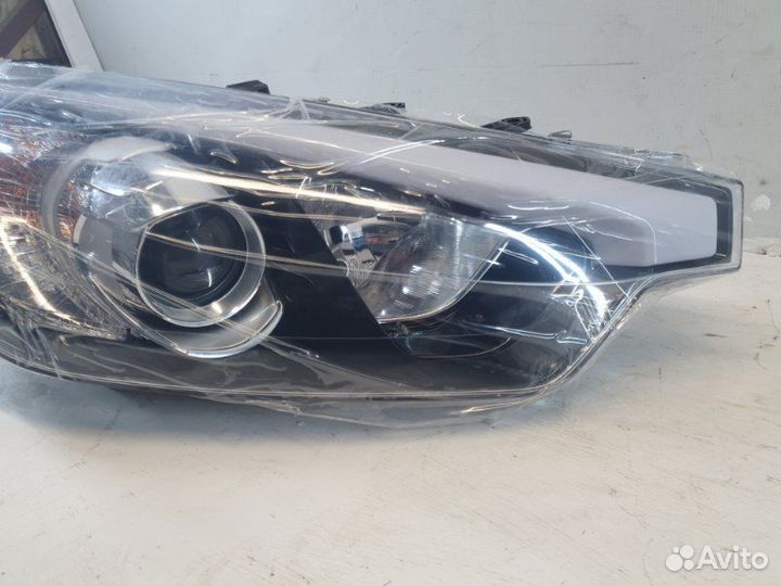 Фара передняя правая Kia Cerato 3