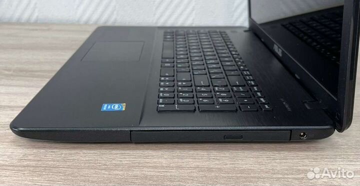 Asus 17,3 дюйма/Intel N3530/SSD128/озу4Gb