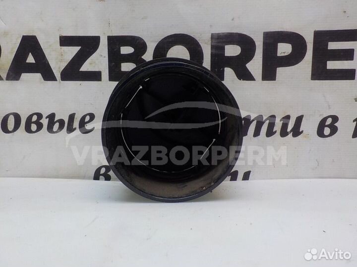 Накладка дефлектора Renault Logan