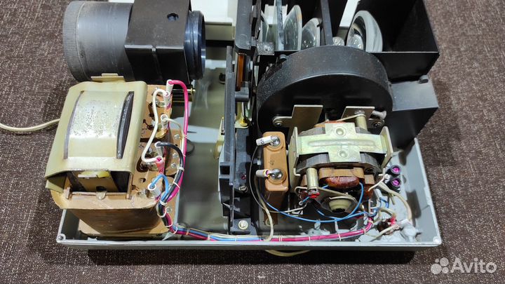 Диапроектор, который больше, как источник запчасте