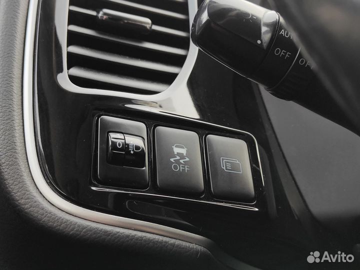 Mitsubishi Outlander 2.0 CVT, 2015, 163 000 км