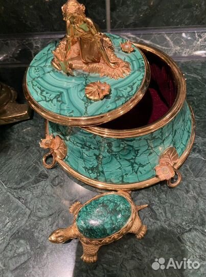 Шкатулка Сентябрев Малахит/Бронза/Золото