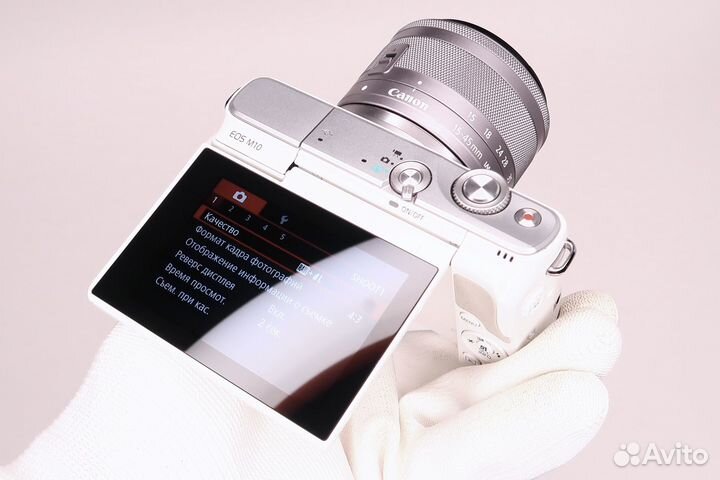 Фотоаппарат Canon EOS M10 + 15-45 IS STM