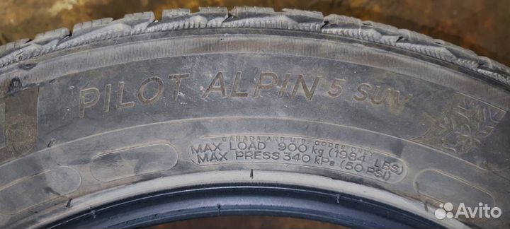 Michelin Pilot Alpin 5 SUV 235/55 R18