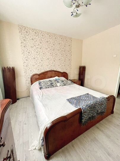 2-к. квартира, 52 м², 2/5 эт.