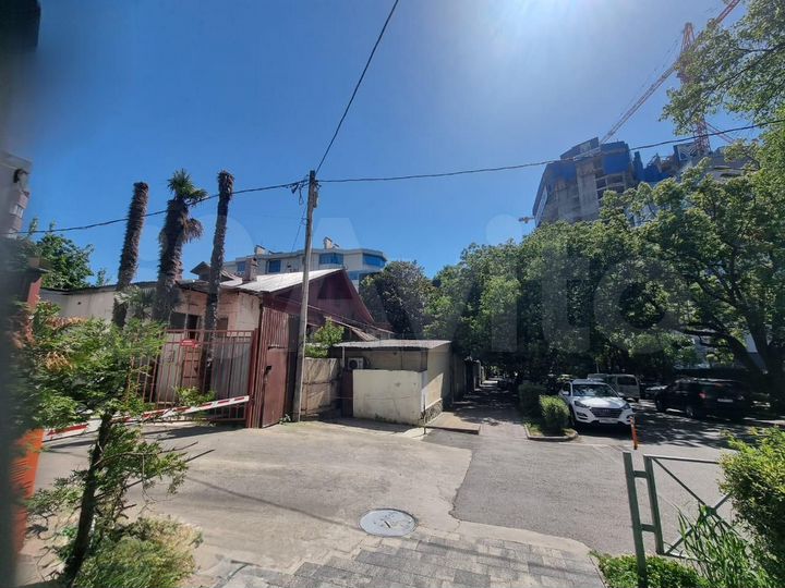 Здание, 350 м²