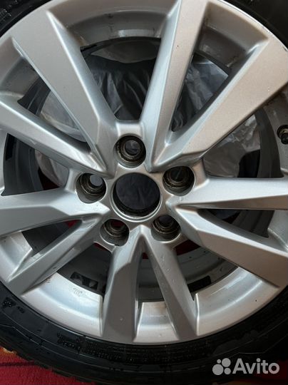 Зимняя резина на оригинальных дисках v70