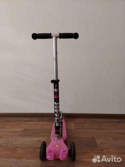 Самокат детский трехколесный