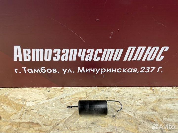 Пружина крышки багажника Renault Logan