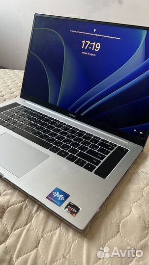 Honor magicbook pro 16