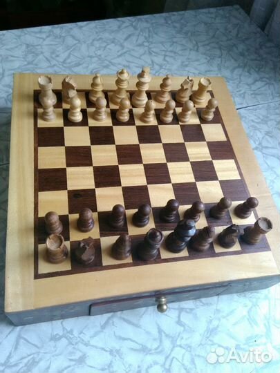 Шахматы подарочные с инкрустацией