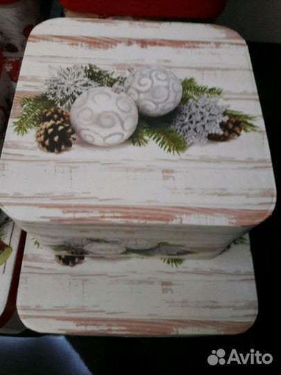 Коробки для подарков