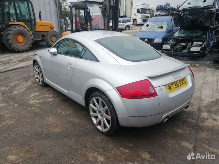 Разбор на запчасти Audi TT