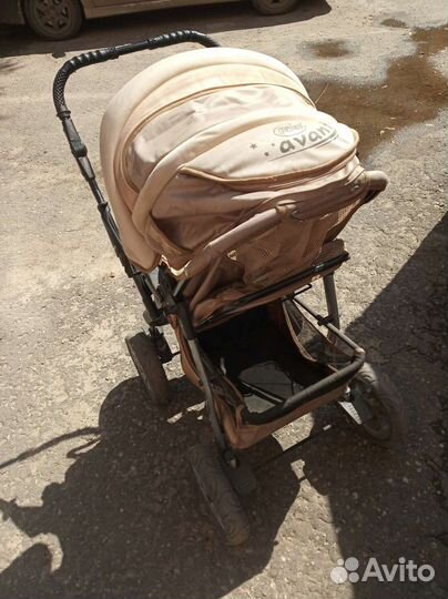 Прогулочная коляска