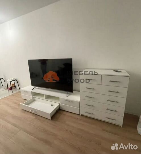 Тумба под телевизор