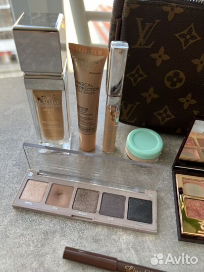 Набор косметики Charlotte Tilbury