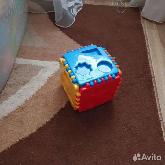 Развивающие игрушки