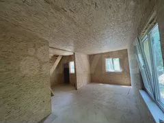 Дом 90 м² на участке 4 сот.