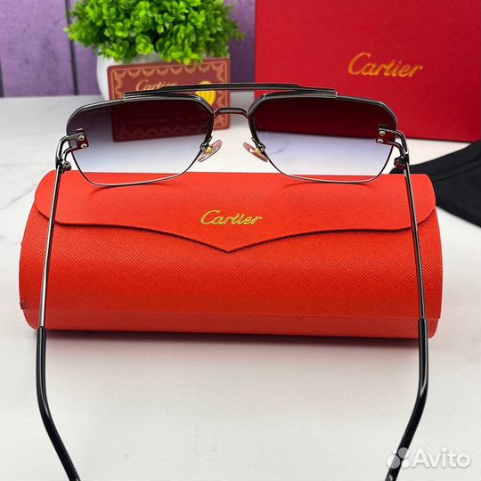 Солнцезащитные очки Cartier новинка