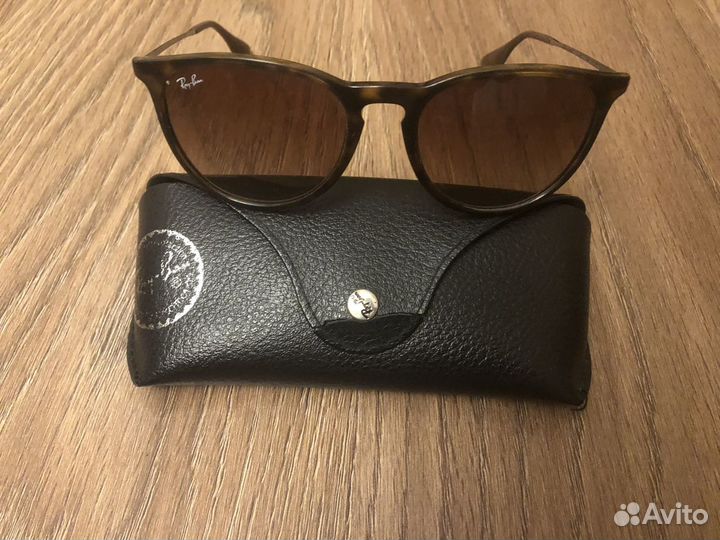 Очки солнцезащитные женские Ray Ban, H&M, Polaroid