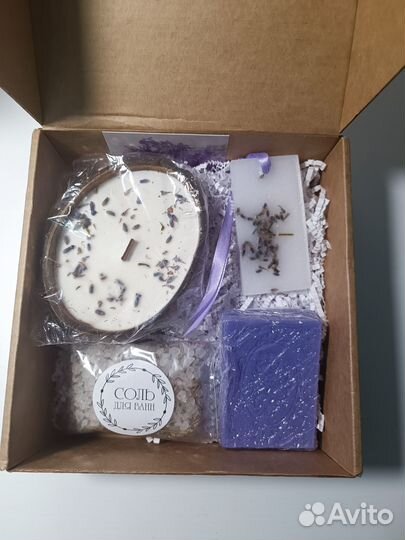 Подарочный набор косметики 