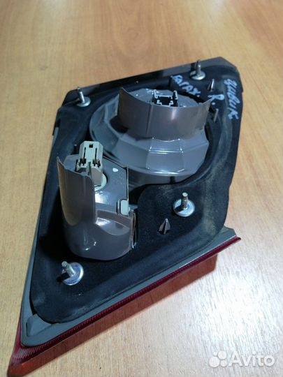 Фонарь правый внутренний Honda Civic 4D дорест