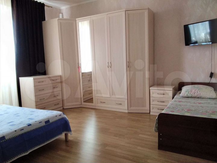 Дом 126 м² на участке 8 сот.