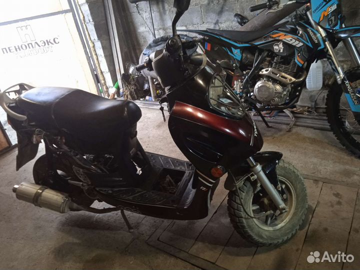 Продам скутер Торнадо