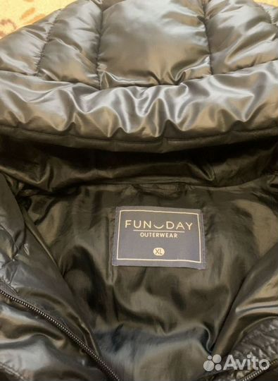 Пуховик зимний женский