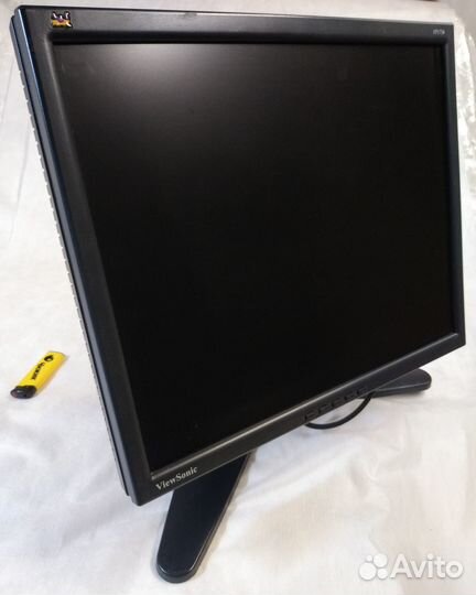 Mонитоp Viewsonic vр171b с поворотным экраном