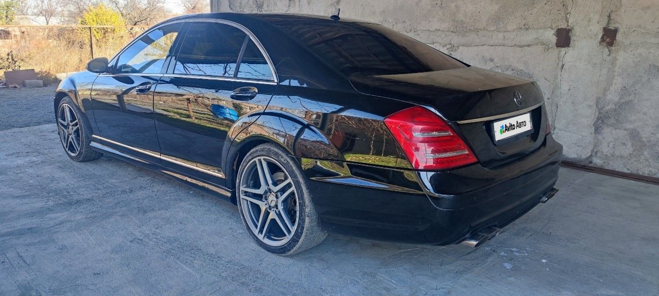 Mercedes-Benz S-класс: фото владельца