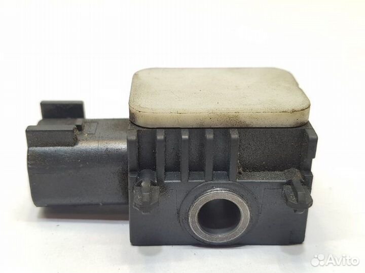 Датчик удара Land Rover Freelander 2.2L crdi