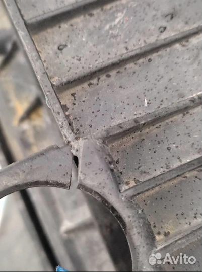 Корпус воздушного фильтра 06B133837A