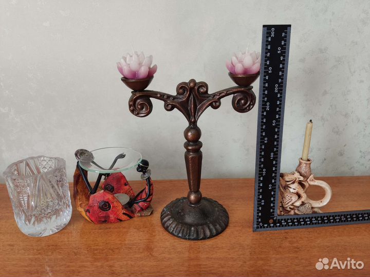 Подсвечники