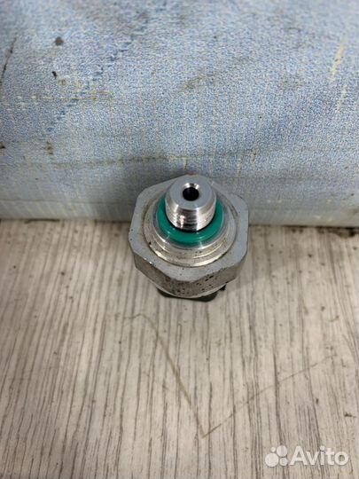 Датчик кондиционера хладагента Renault duster 2