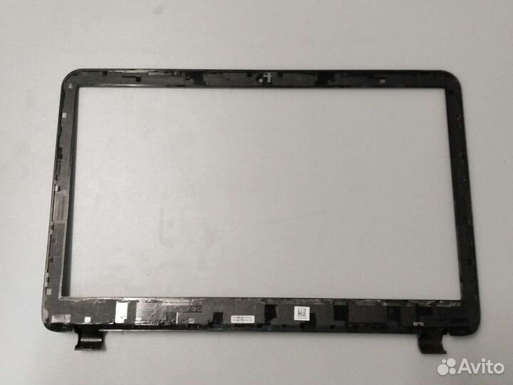 Рамка HP Pavilion 250 G3 чёрная (AP14D000220)