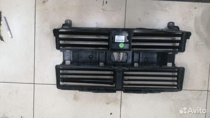 Дефлектор радиатора Tugella